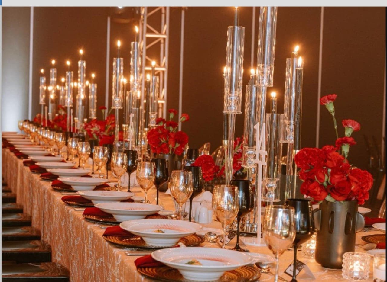 Intimate table settings floral detail